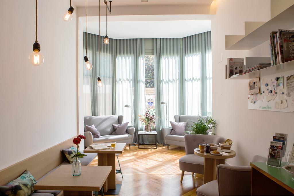 Bed and Breakfast Casa Mathilda Barcelona Exterior foto