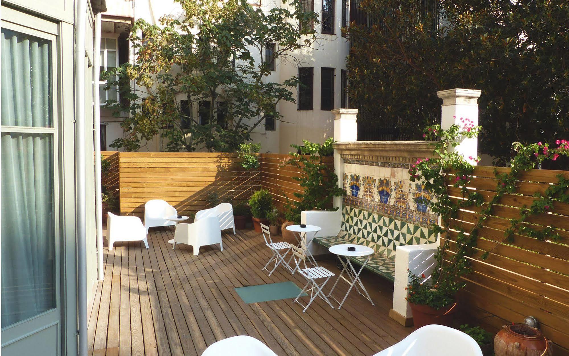 Bed and Breakfast Casa Mathilda Barcelona Exterior foto