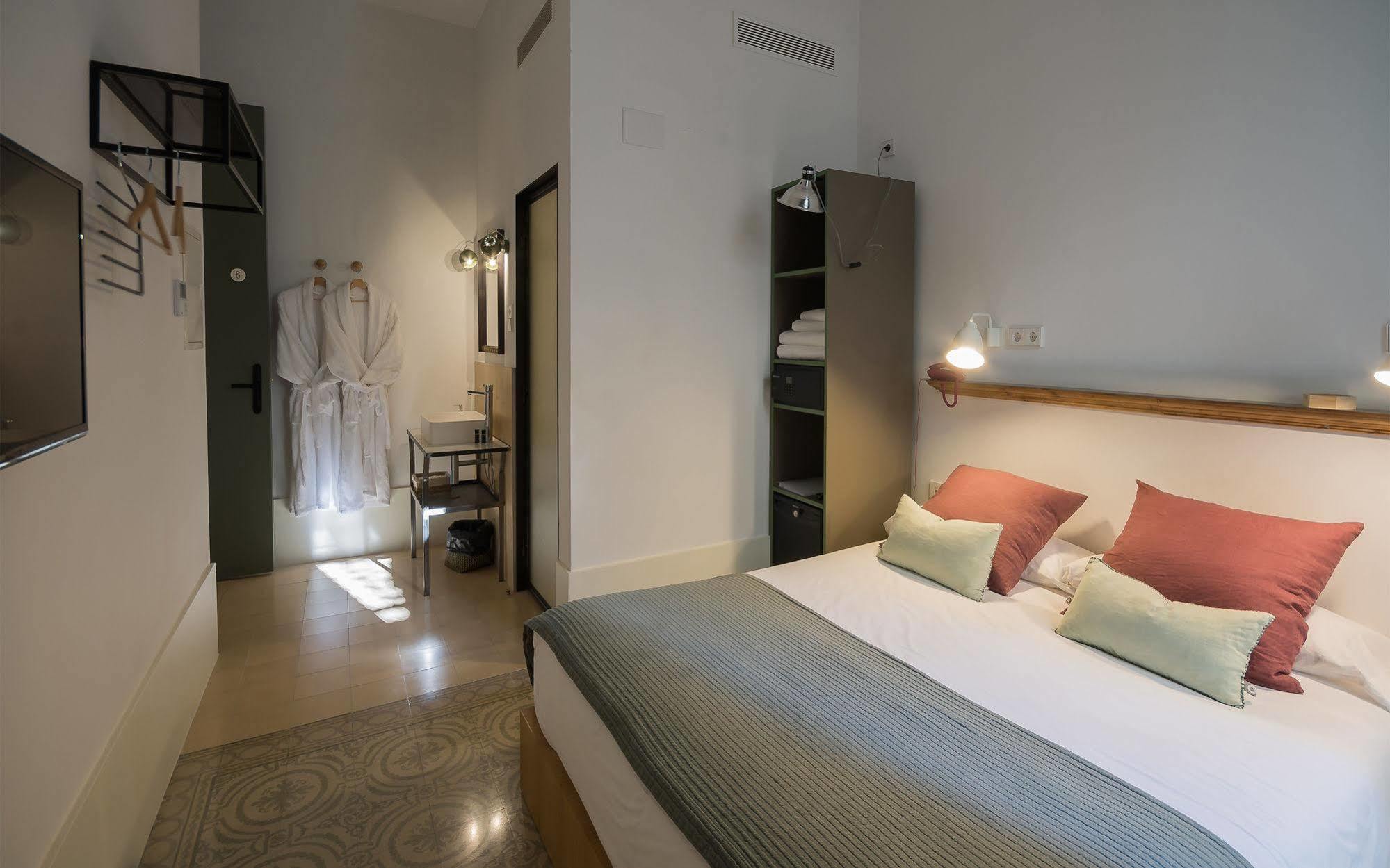 Bed and Breakfast Casa Mathilda Barcelona Exterior foto